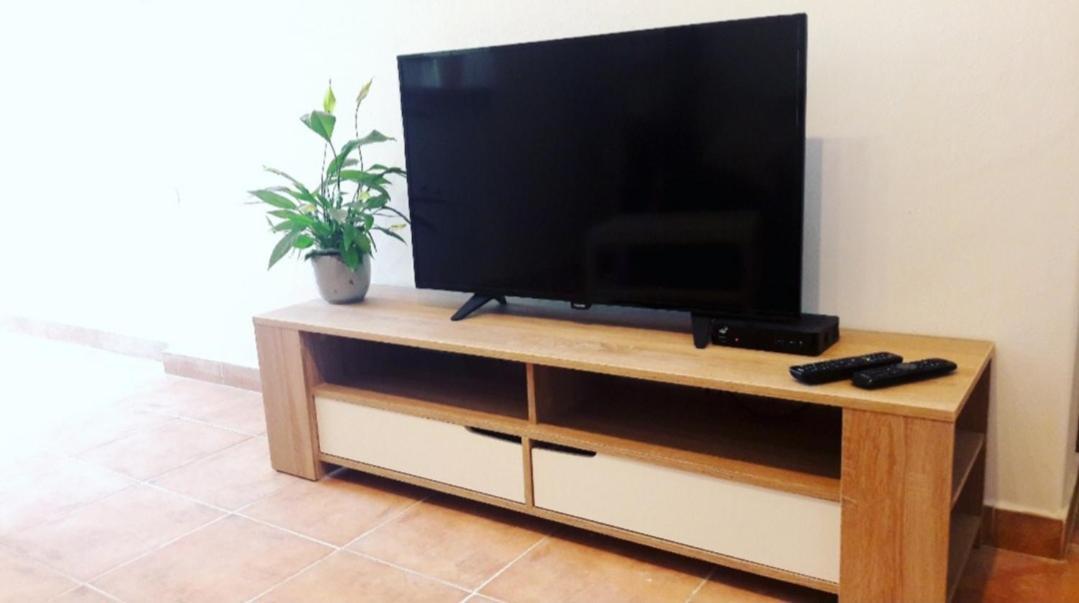 Apartment Nena Near The City Center With Free Parking PUY 외부 사진